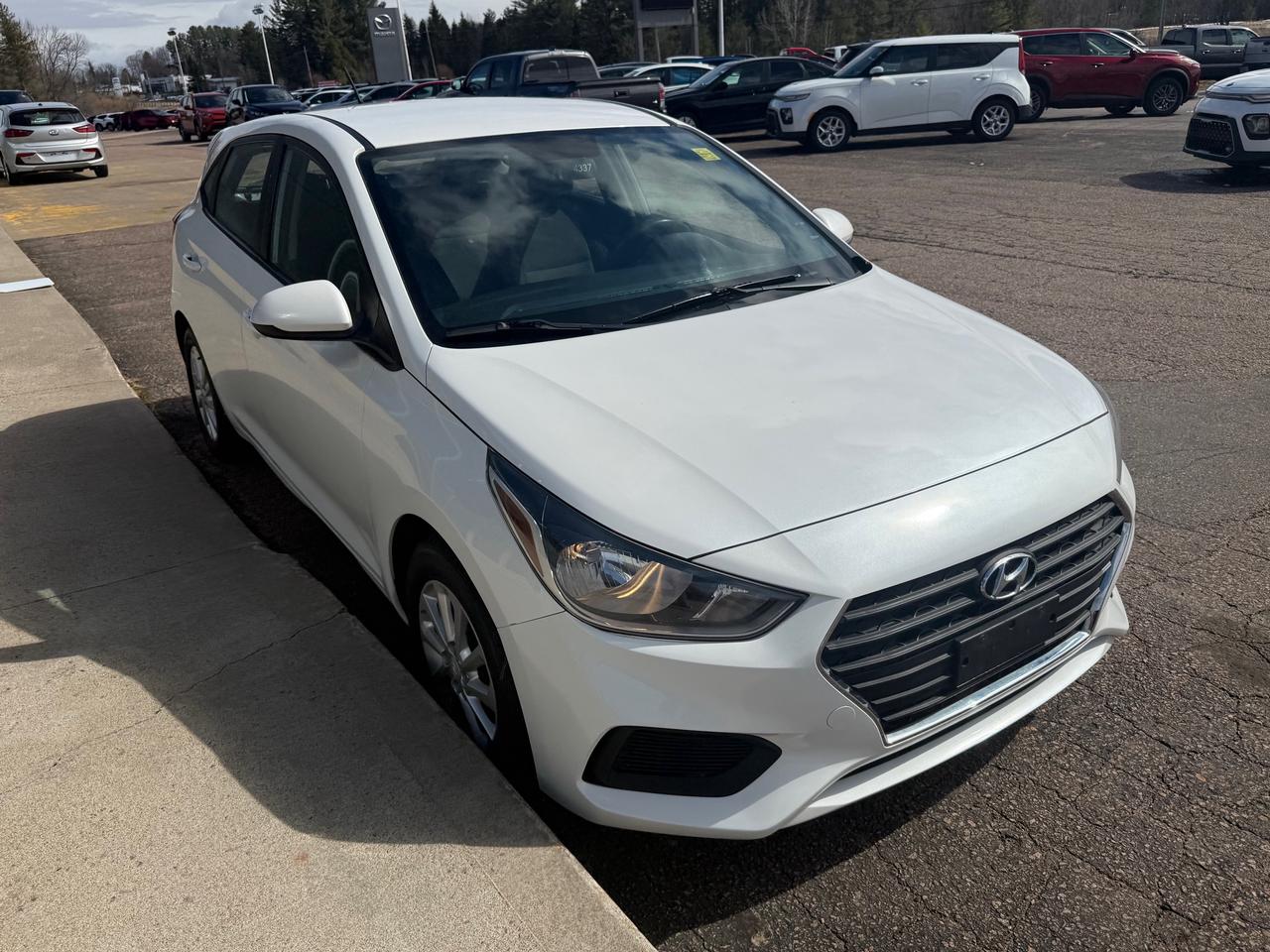 2019 Hyundai Accent Preferred (A6) 4dr Hatchback Photo