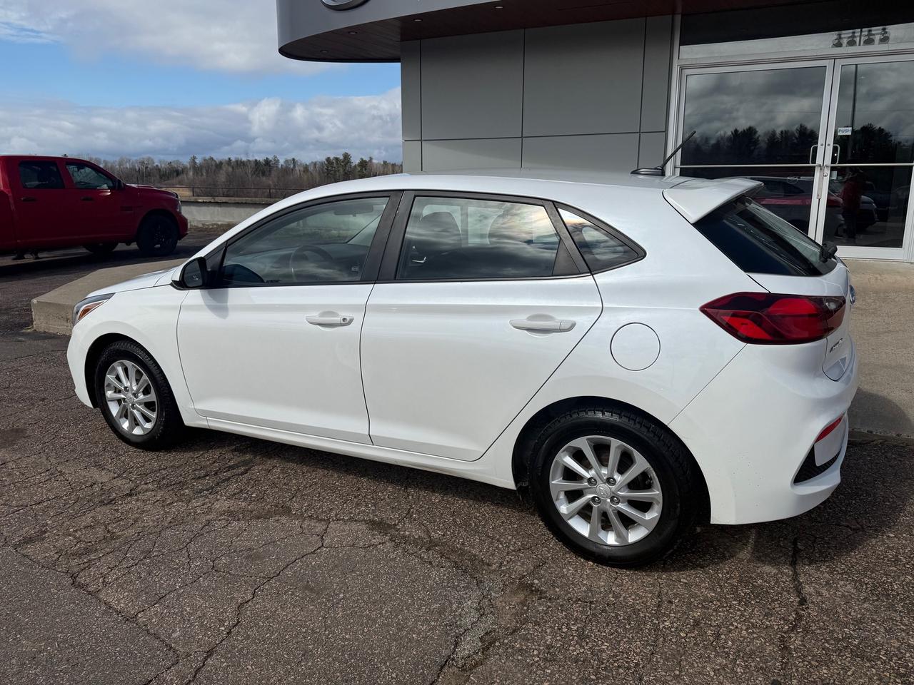 2019 Hyundai Accent Preferred (A6) 4dr Hatchback Photo