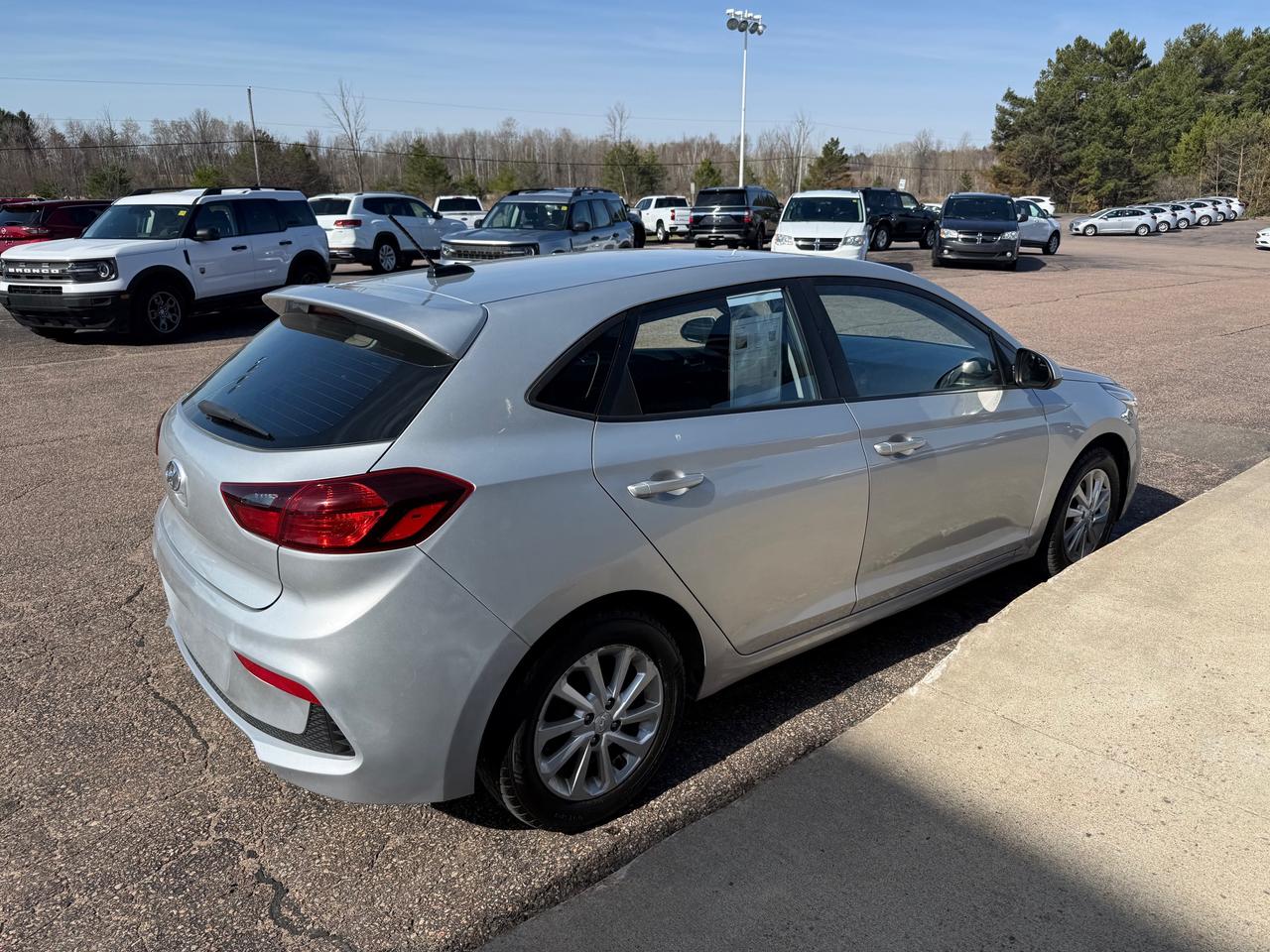 2019 Hyundai Accent Preferred (A6) 4dr Hatchback Photo