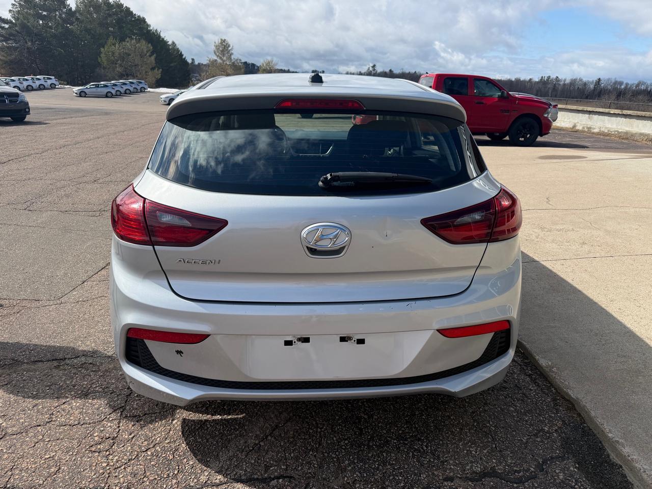 2019 Hyundai Accent Preferred (A6) 4dr Hatchback Photo