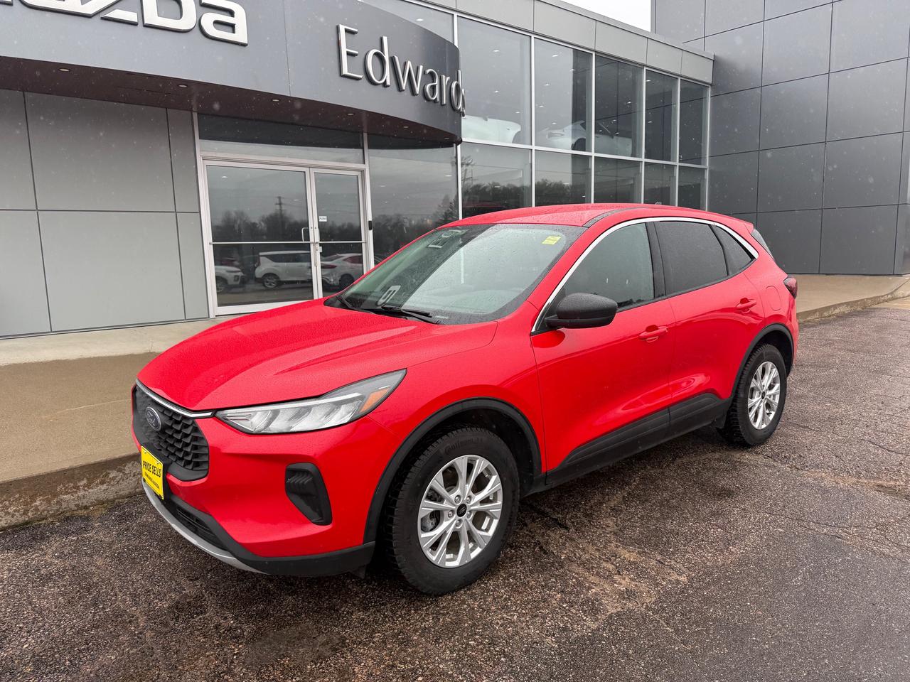 2024 Ford Escape Active 4dr All-Wheel Drive Photo3