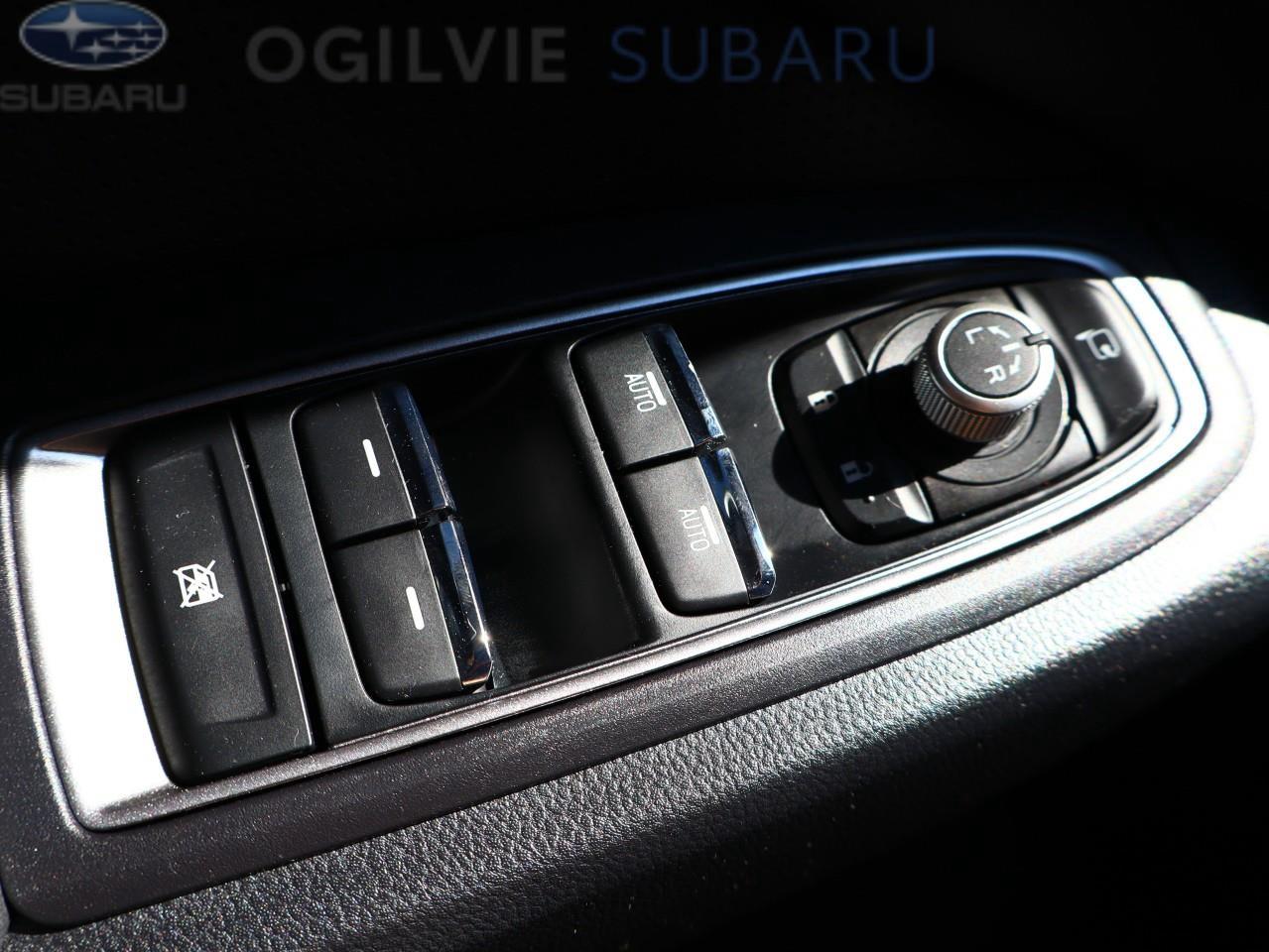 2024 Subaru ASCENT Premier 7-Passenger (CVT) 4dr All-Wheel Drive Photo