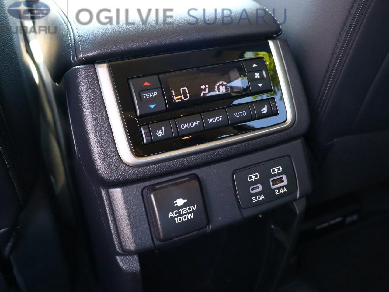 2024 Subaru ASCENT Premier 7-Passenger (CVT) 4dr All-Wheel Drive Photo