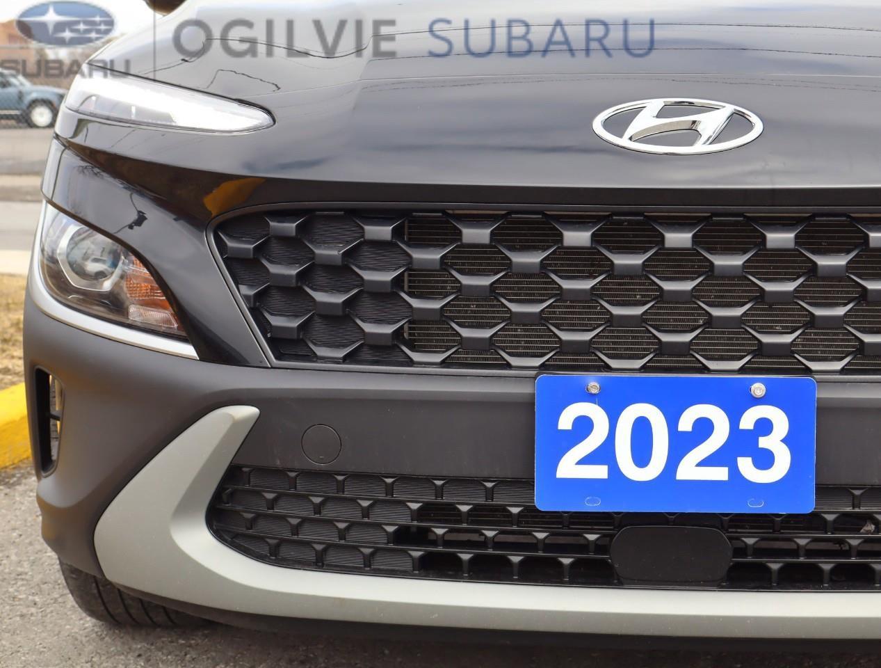 2023 Hyundai KONA 2.0L Preferred Sun & Leather Package 4dr All-Wheel Drive Photo