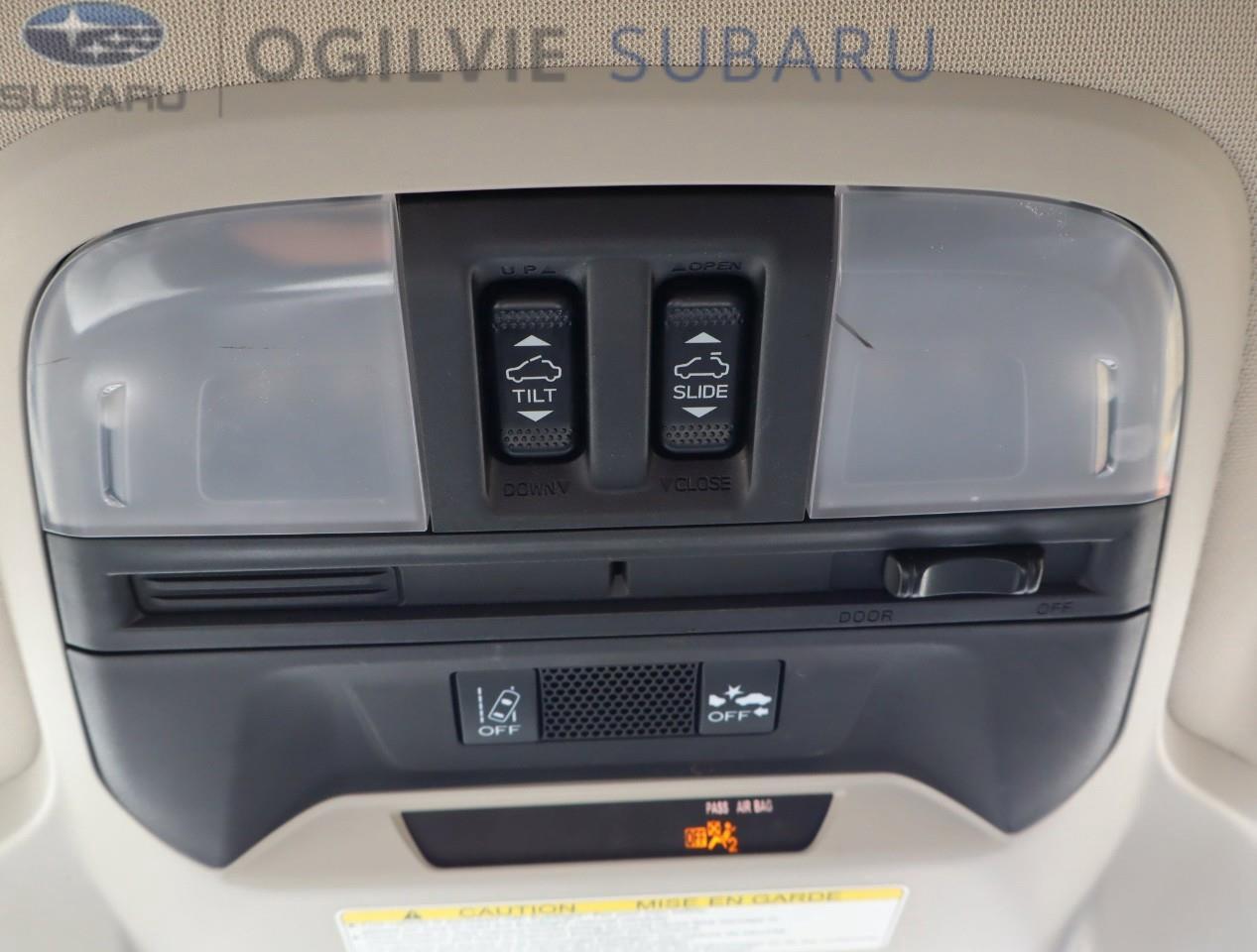 2018 Subaru Crosstrek Limited w/Eyesight Package (CVT) 4dr All-Wheel Drive Photo