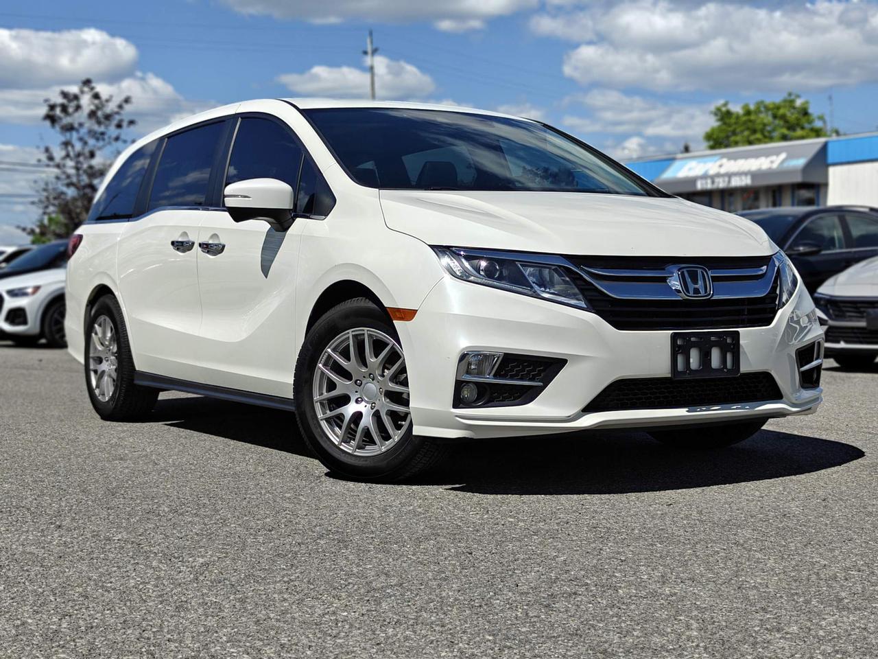 2019 Honda Odyssey EX-L w/Navi (A9) Passenger Van Photo
