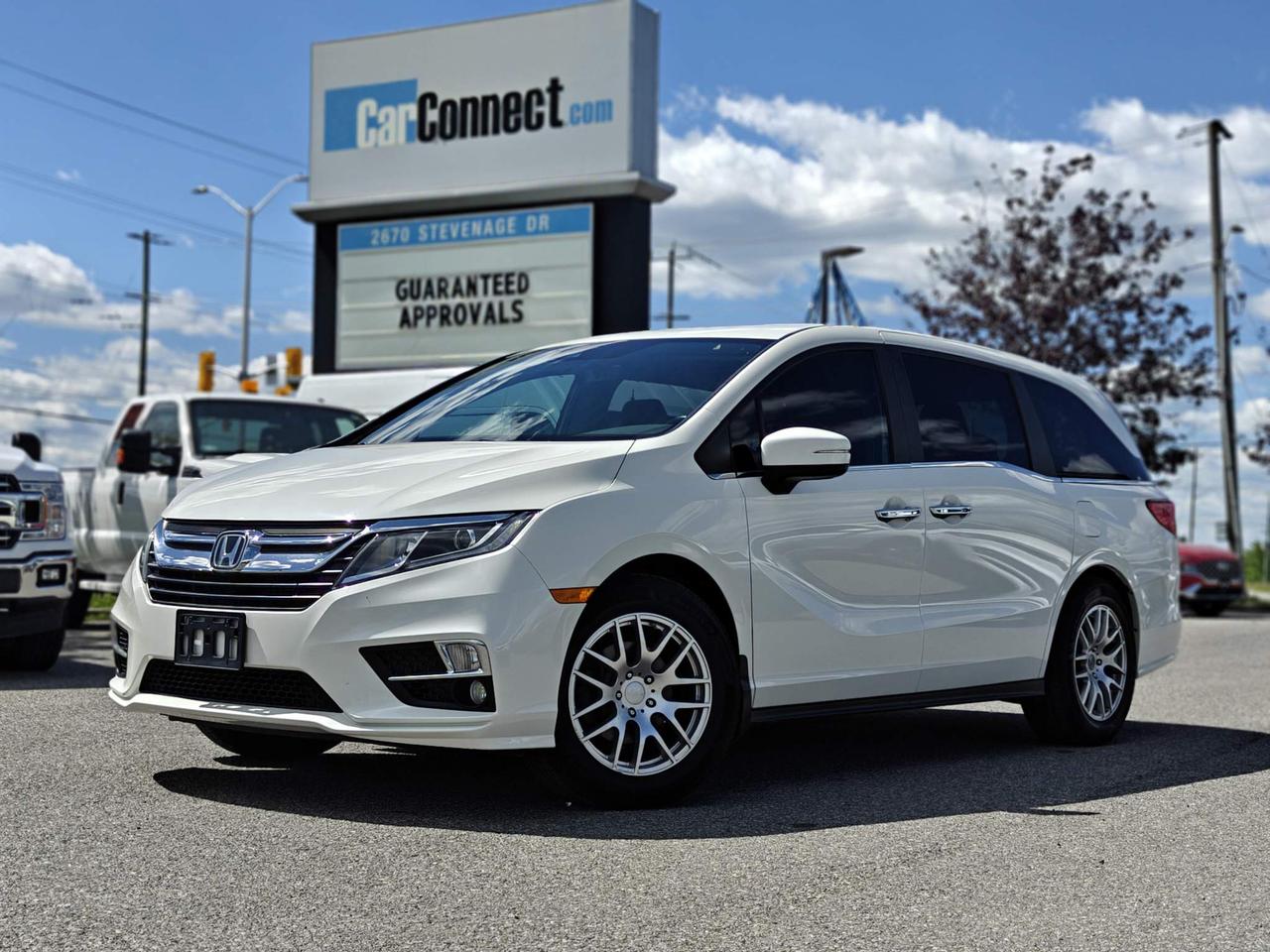 2019 Honda Odyssey EX-L w/Navi (A9) Passenger Van Photo