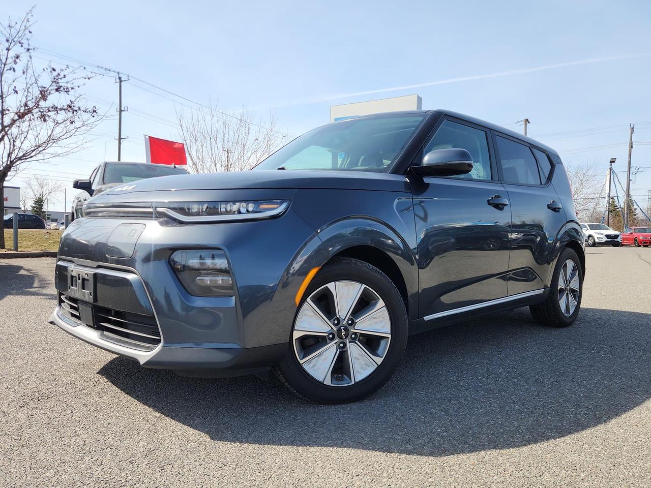 2022 Kia Soul EV EV Limited 4dr Hatchback Photo0