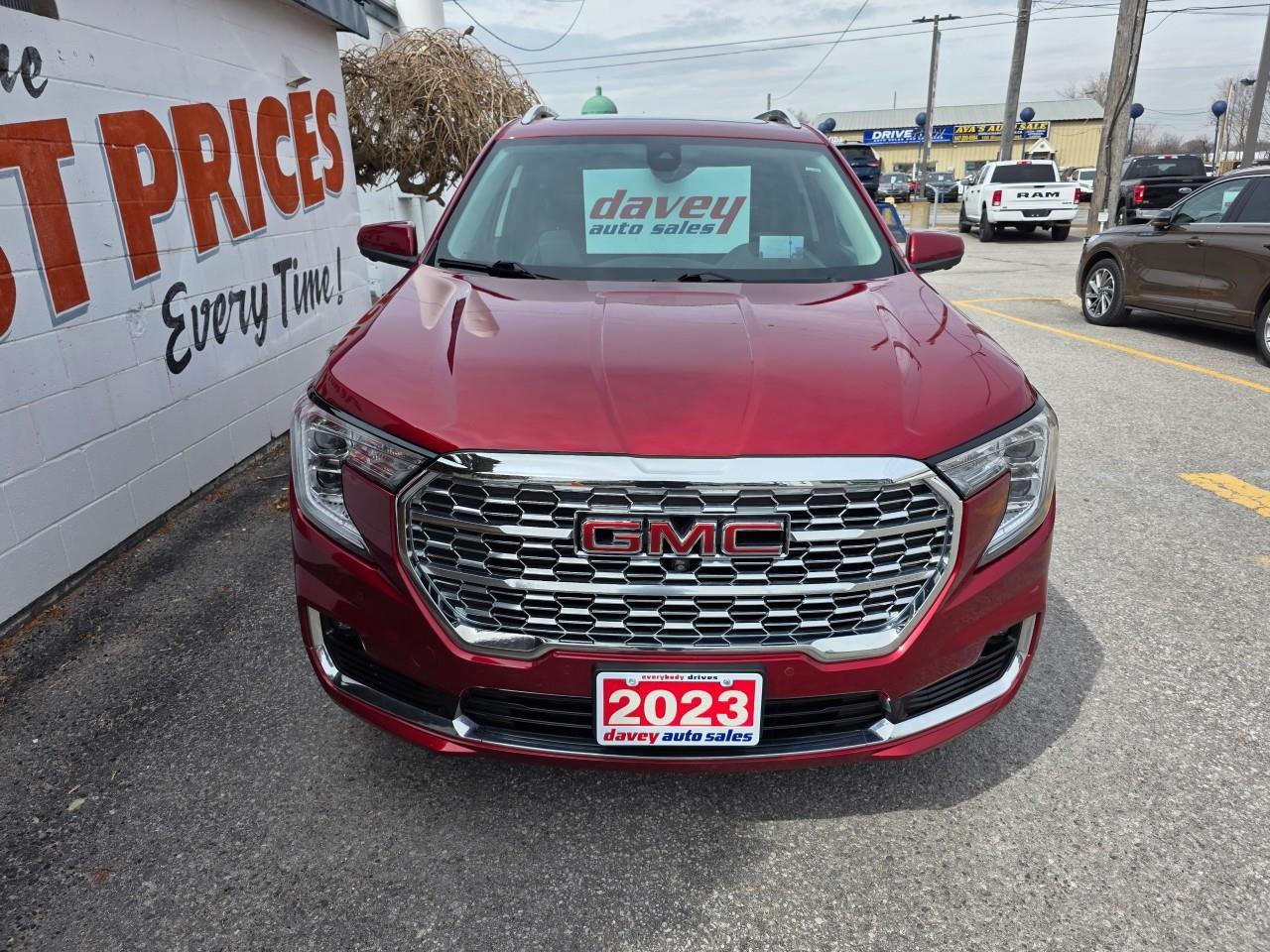 2023 GMC Terrain Denali All-Wheel Drive Photo
