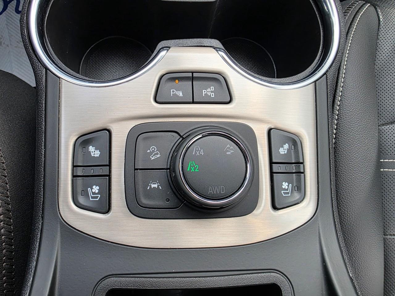 2023 GMC Terrain Denali All-Wheel Drive Photo