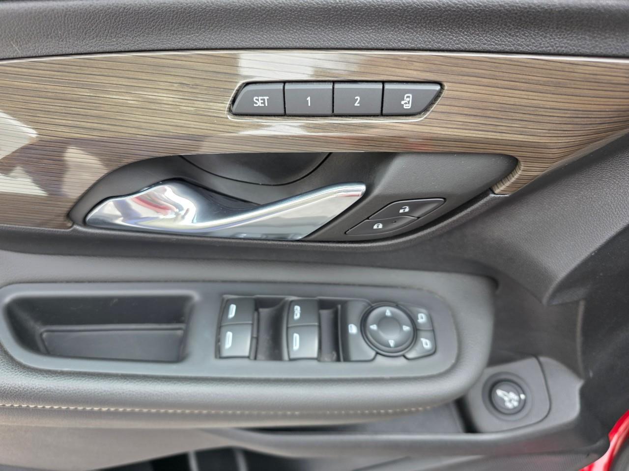 2023 GMC Terrain Denali All-Wheel Drive Photo