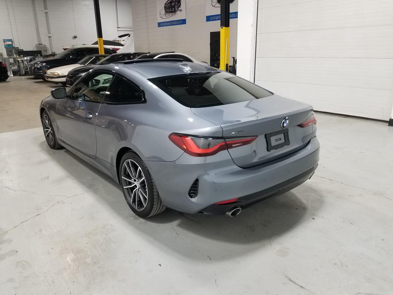 2022 BMW 430 i xDrive 2dr All-Wheel Drive Coupe Photo4