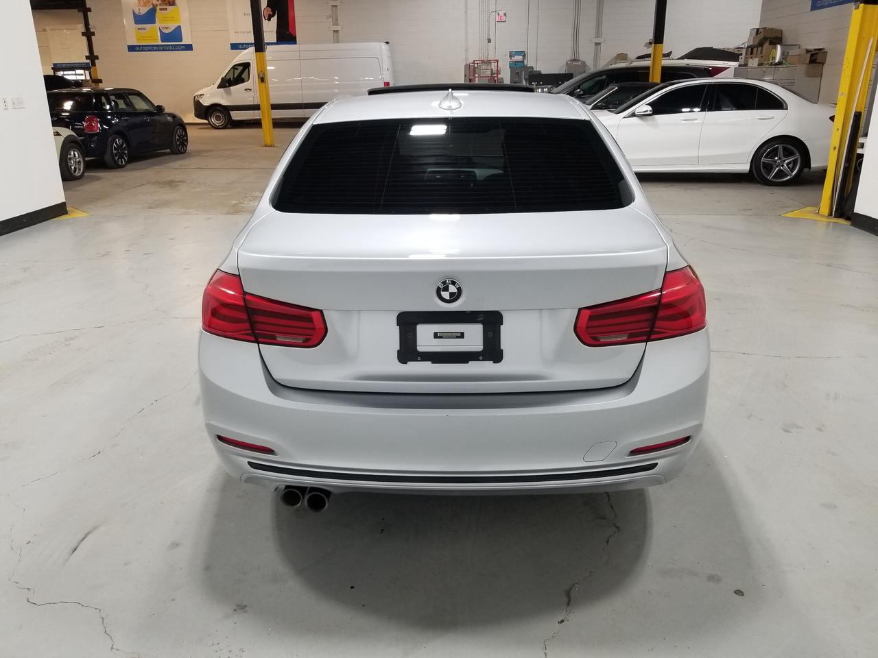 2018 BMW 330 i xDrive 4dr All-Wheel Drive Sedan Photo