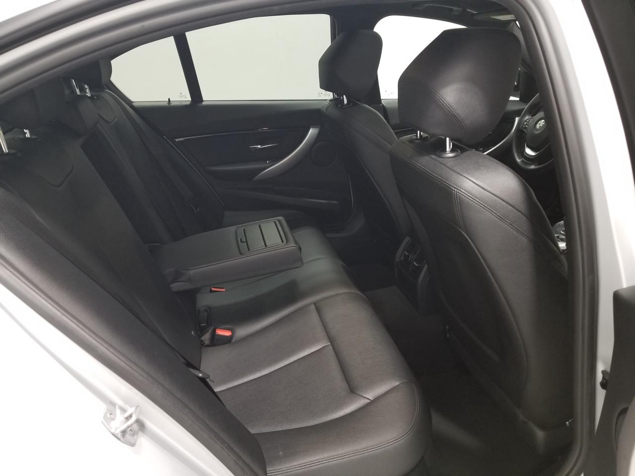 2018 BMW 330 i xDrive 4dr All-Wheel Drive Sedan Photo