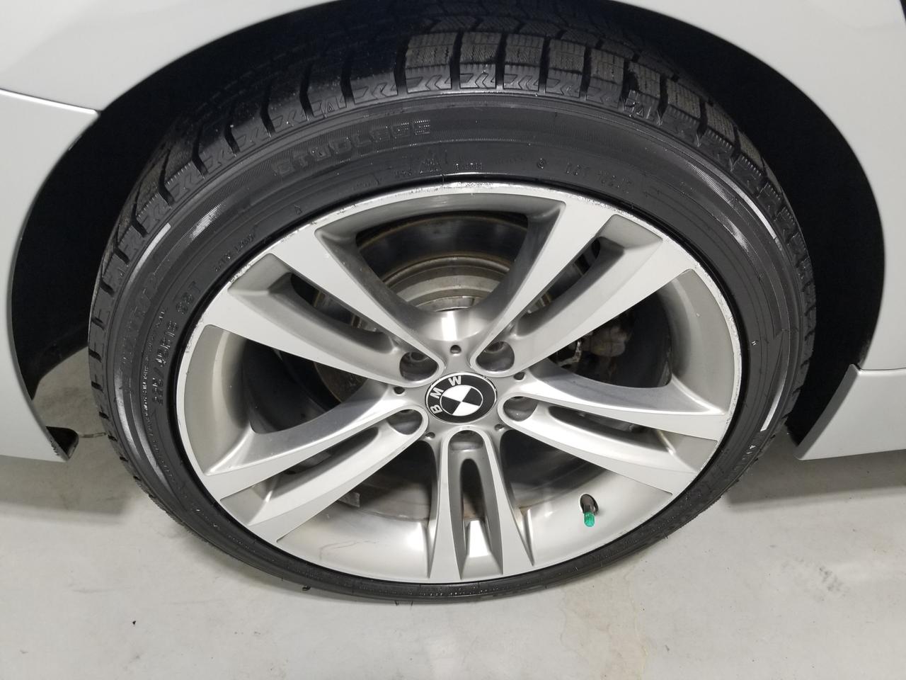 2018 BMW 330 i xDrive 4dr All-Wheel Drive Sedan Photo