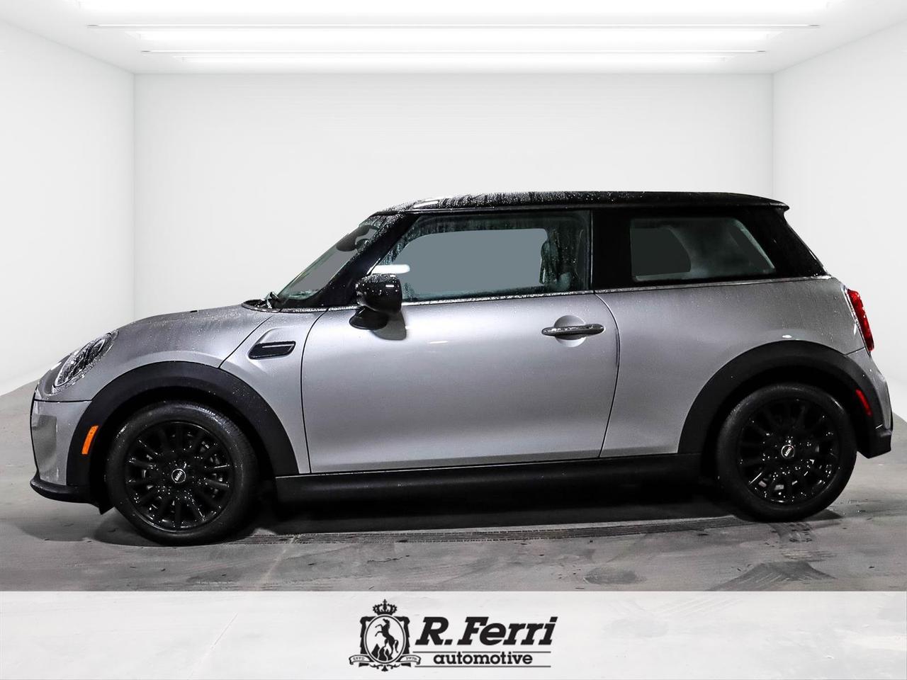 2024 MINI 3 Door Cooper 2dr Hatchback Photo4