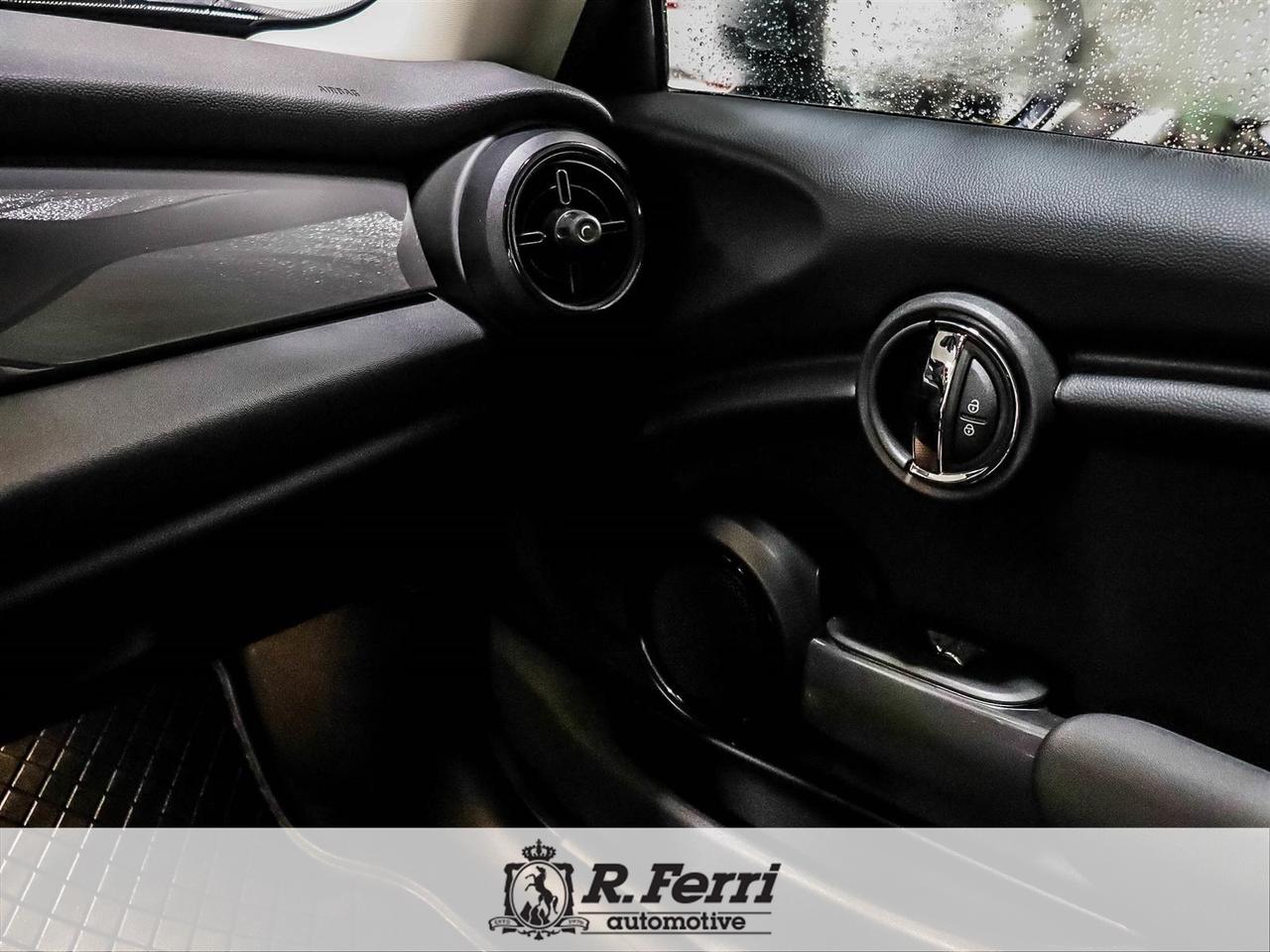 2024 MINI 3 Door Cooper 2dr Hatchback Photo