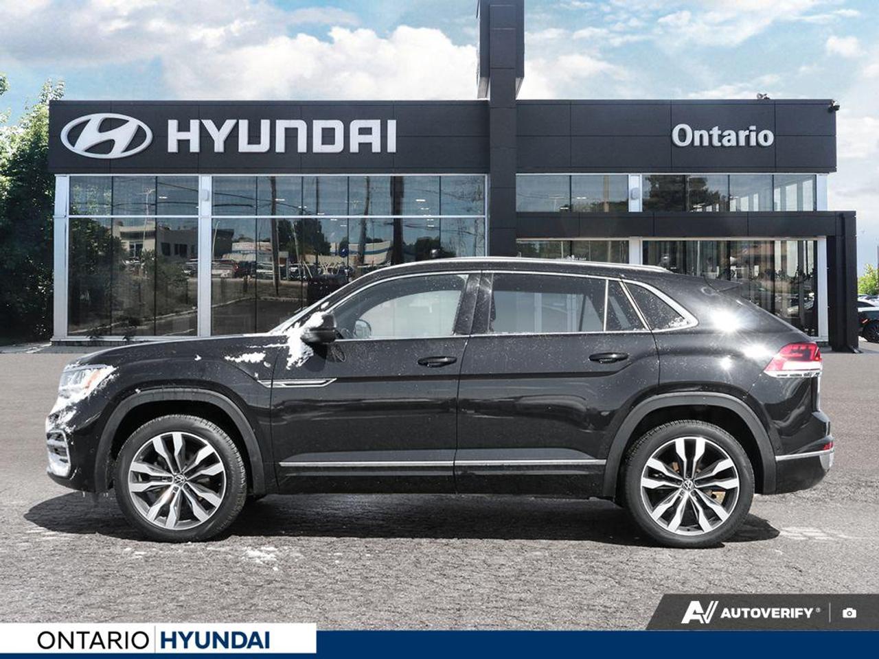 2022 Volkswagen Atlas Cross Sport 3.6 FSI Execline 4dr All-Wheel Drive 4MOTION Photo2