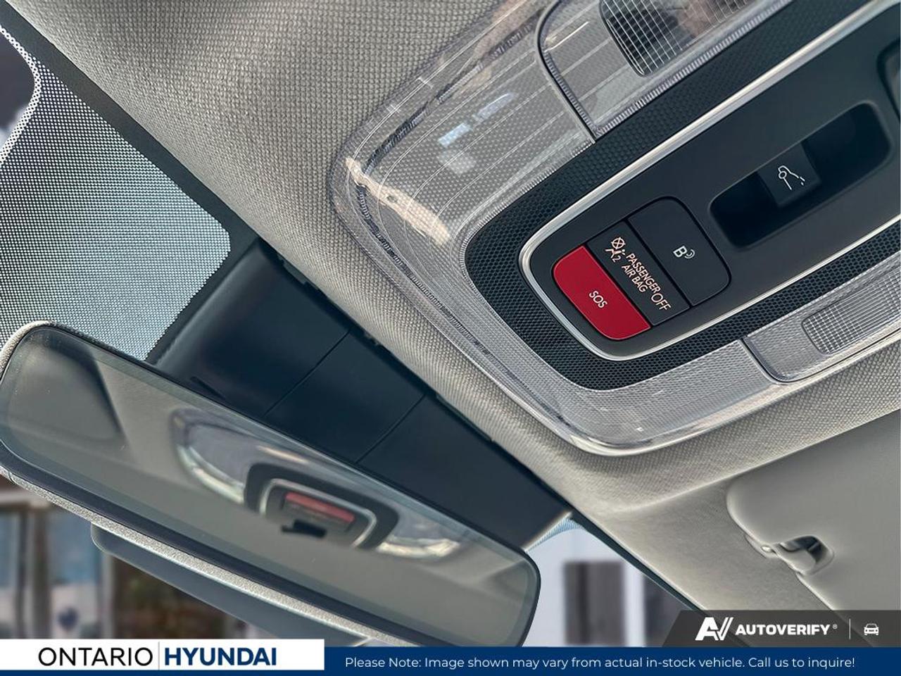 2026 Hyundai Elantra Luxury w/Two-Tone Interior 4dr Sedan Photo