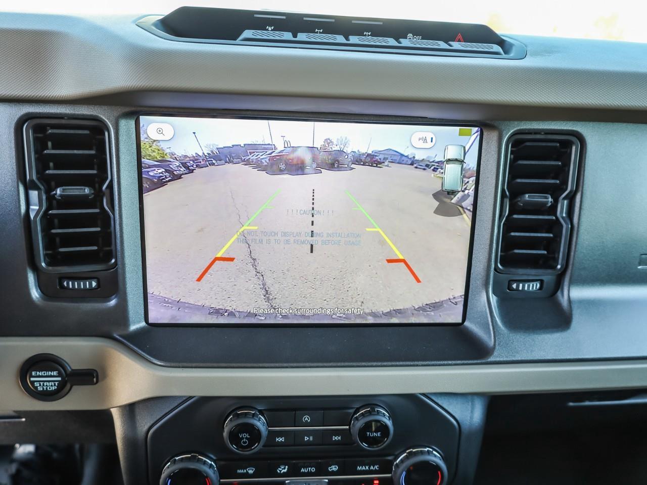 2025 Ford Bronco Big Bend 4dr 4x4 Photo