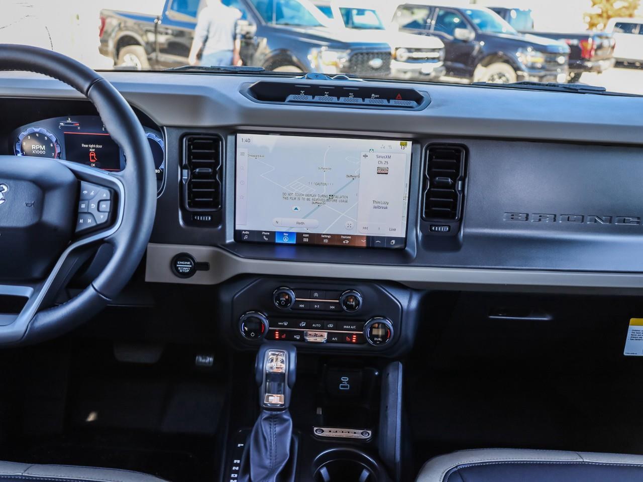 2025 Ford Bronco Big Bend 4dr 4x4 Photo