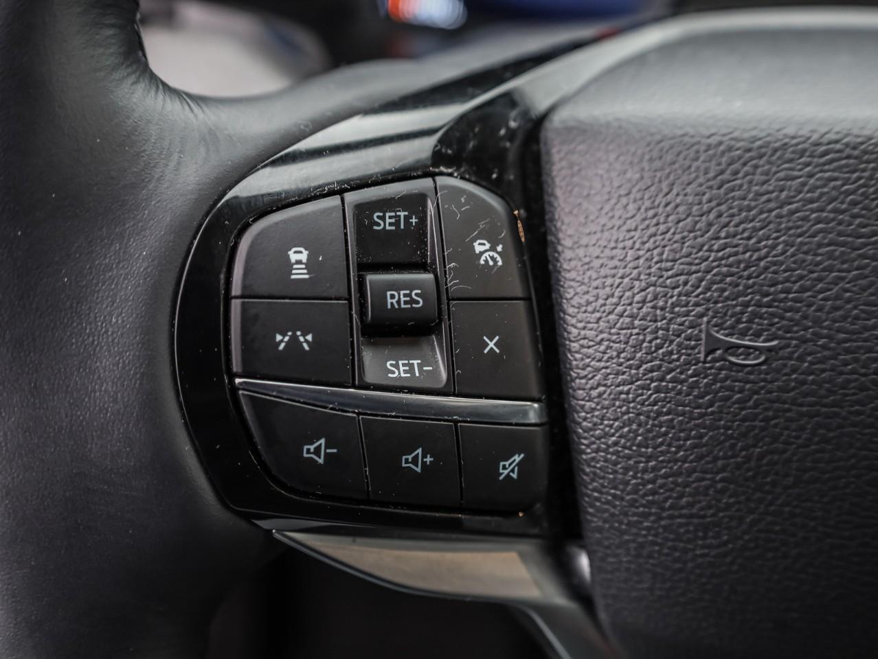 2025 Ford Explorer Platinum 4dr 4x4 Photo