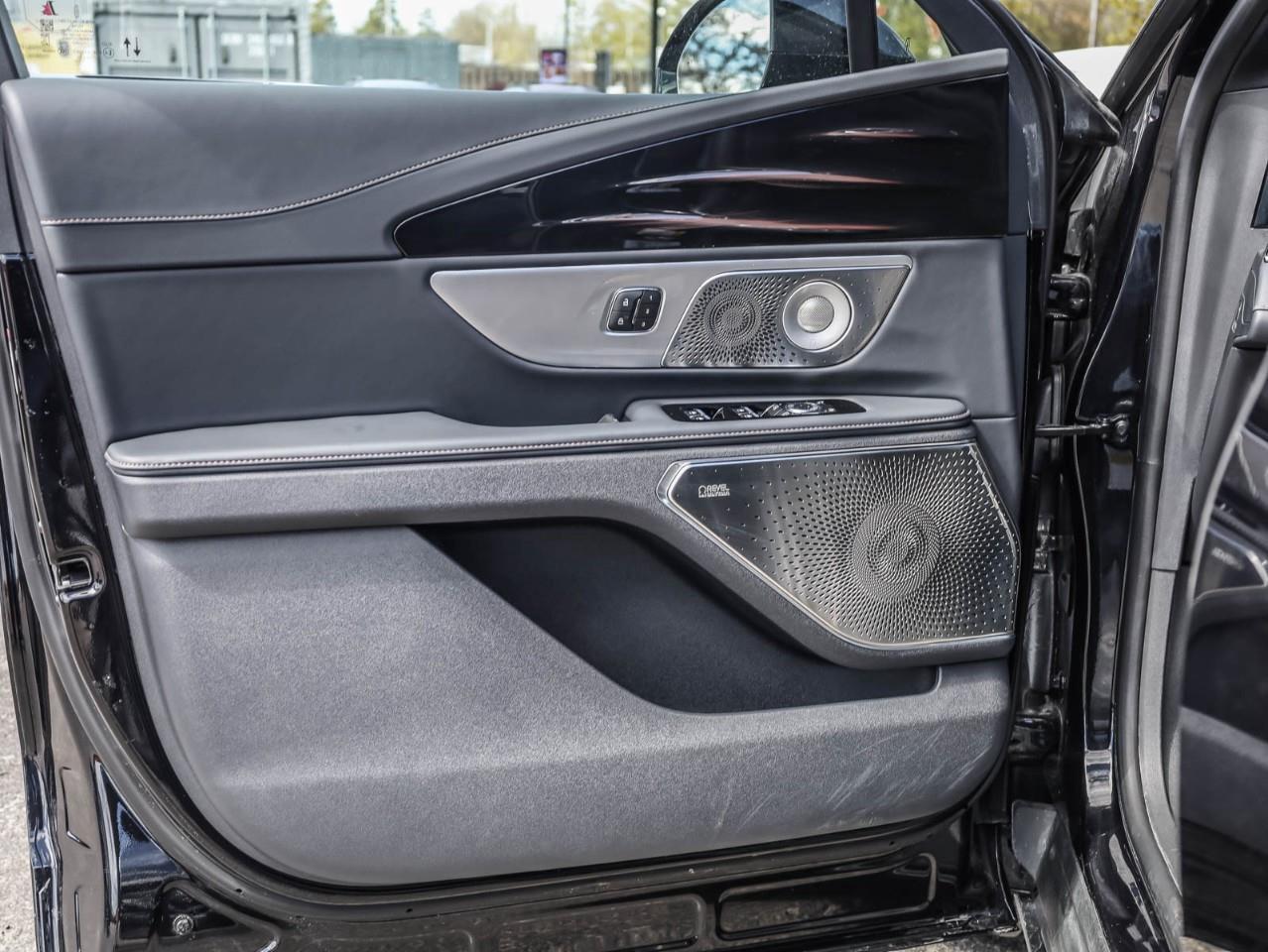 2025 Lincoln Nautilus Reserve 4dr All-Wheel Drive Photo