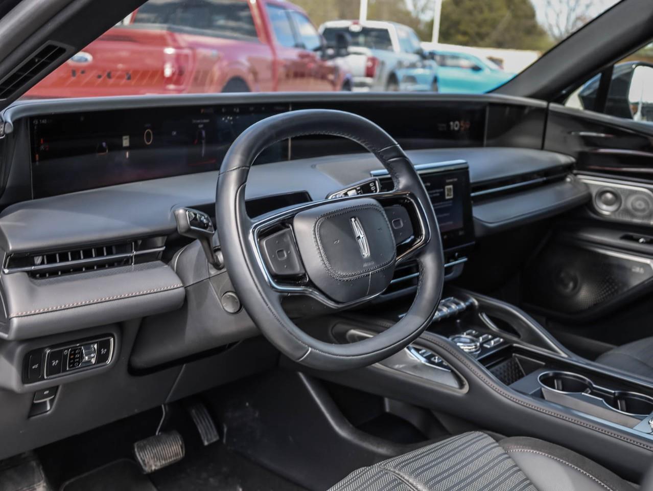 2025 Lincoln Nautilus Reserve 4dr All-Wheel Drive Photo