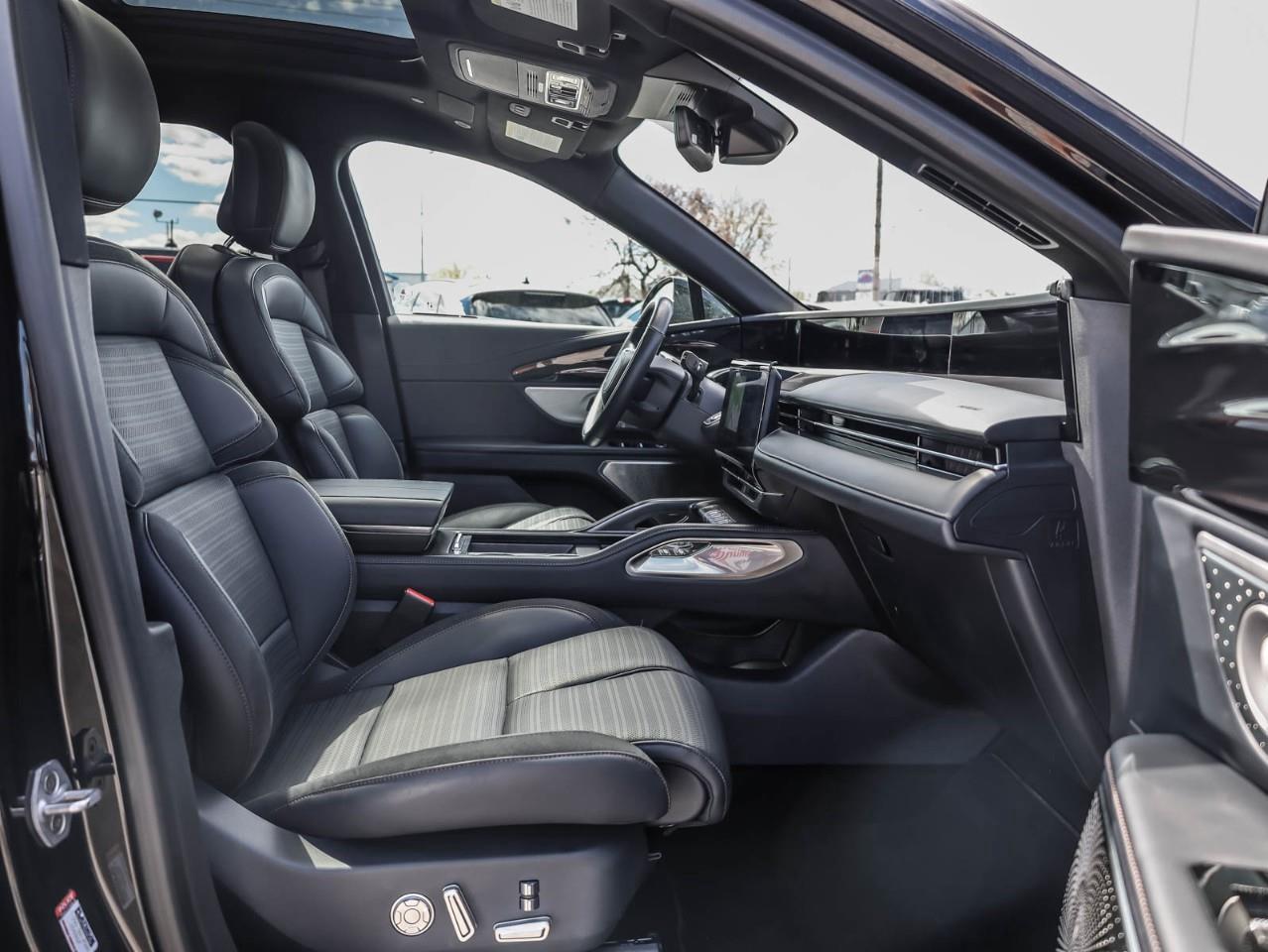 2025 Lincoln Nautilus Reserve 4dr All-Wheel Drive Photo