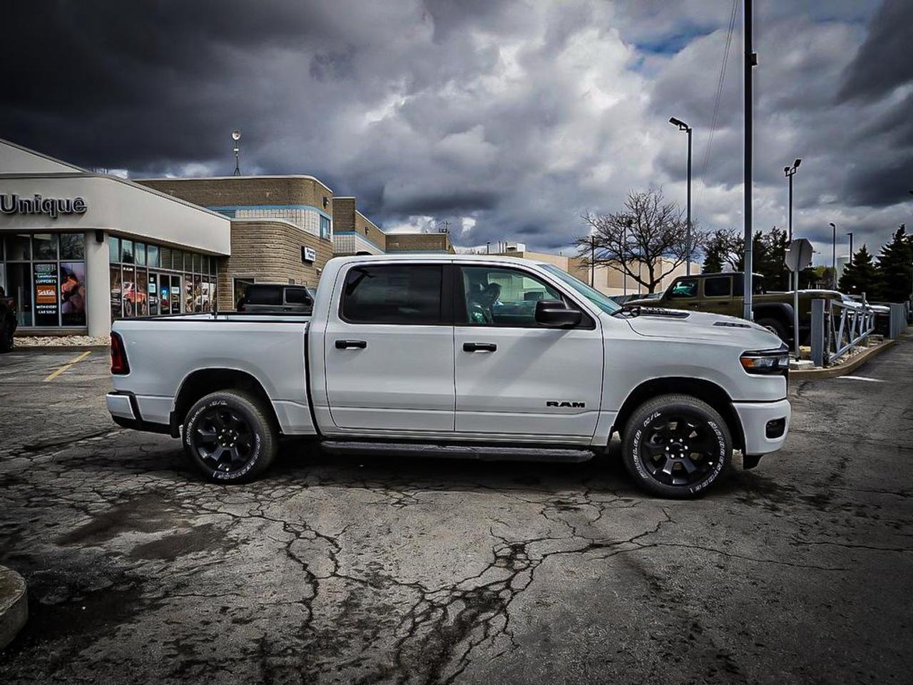2026 RAM 1500  Photo