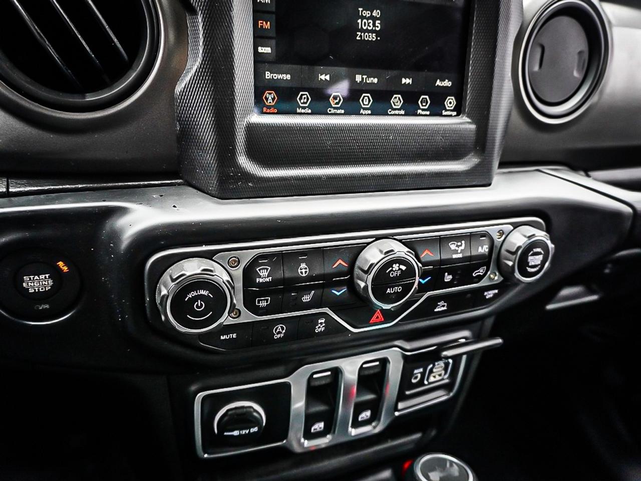 2023 Jeep Wrangler  Photo