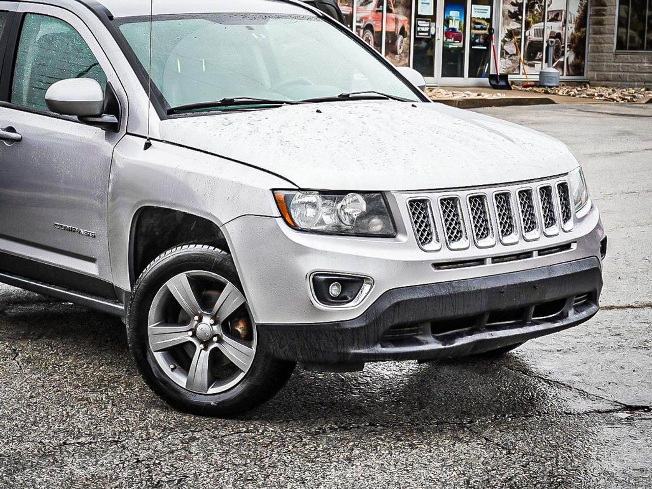 2015 Jeep Compass  Photo