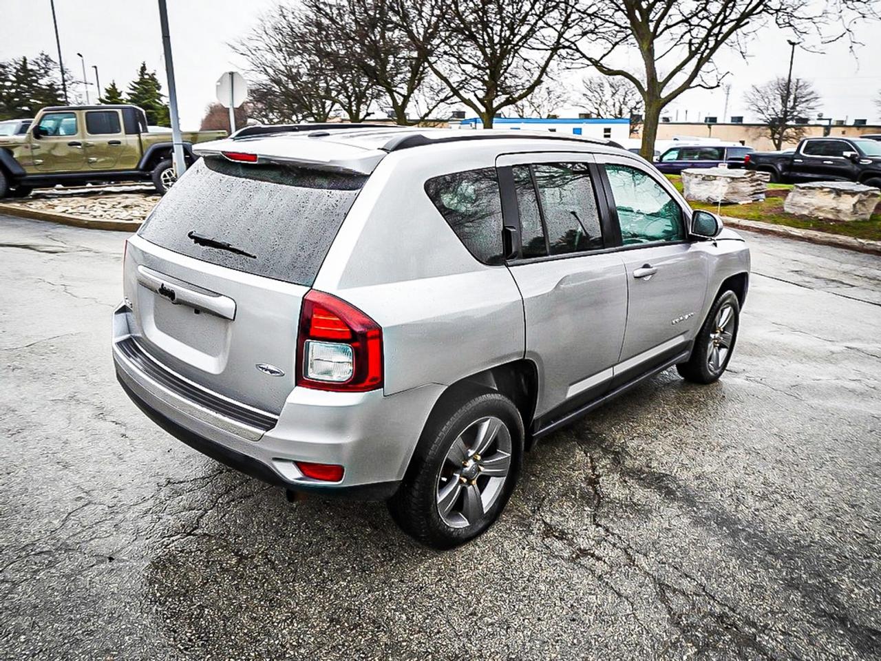 2015 Jeep Compass  Photo