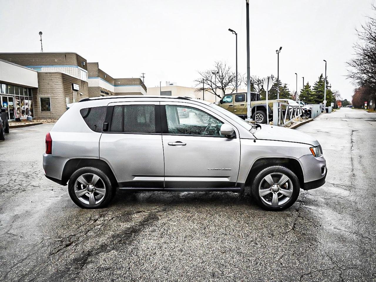 2015 Jeep Compass  Photo