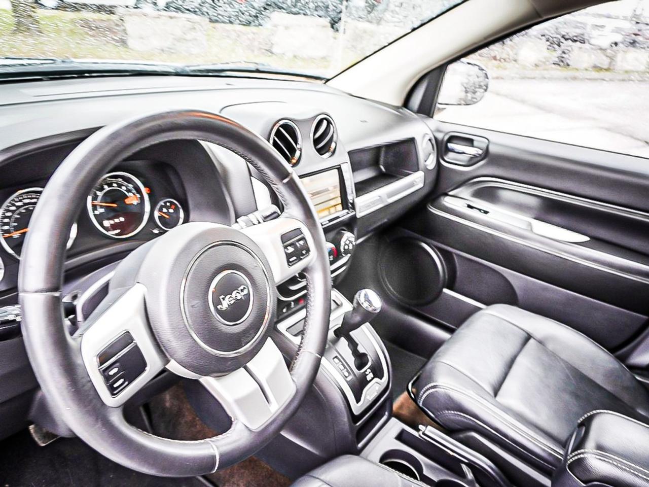 2015 Jeep Compass  Photo