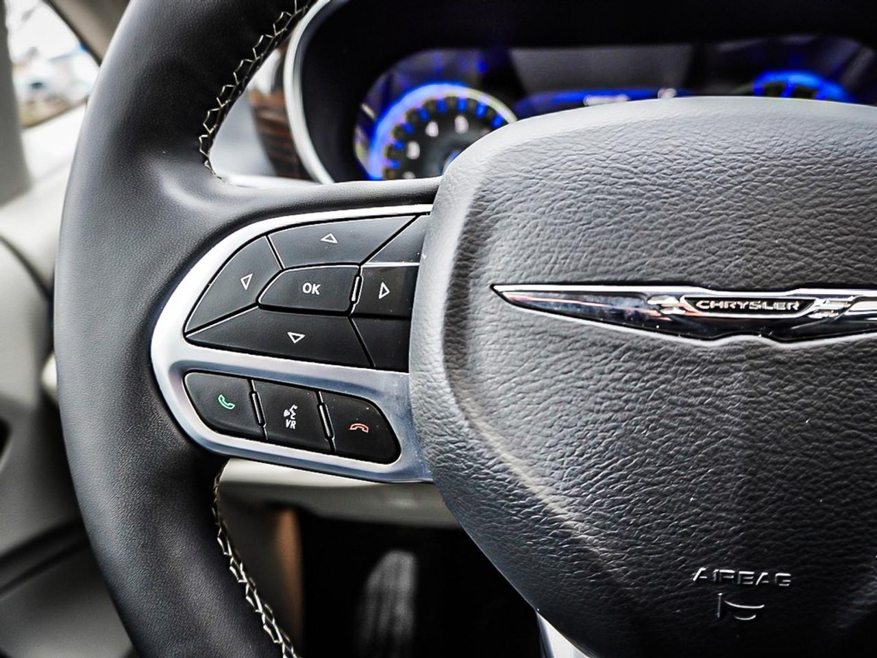 2024 Chrysler Pacifica  Photo