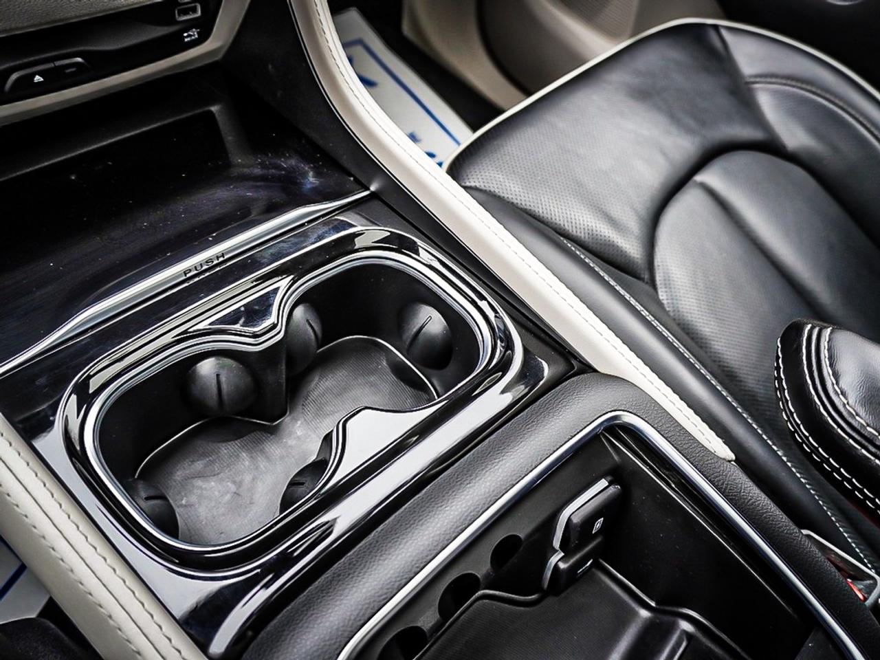 2024 Chrysler Pacifica  Photo