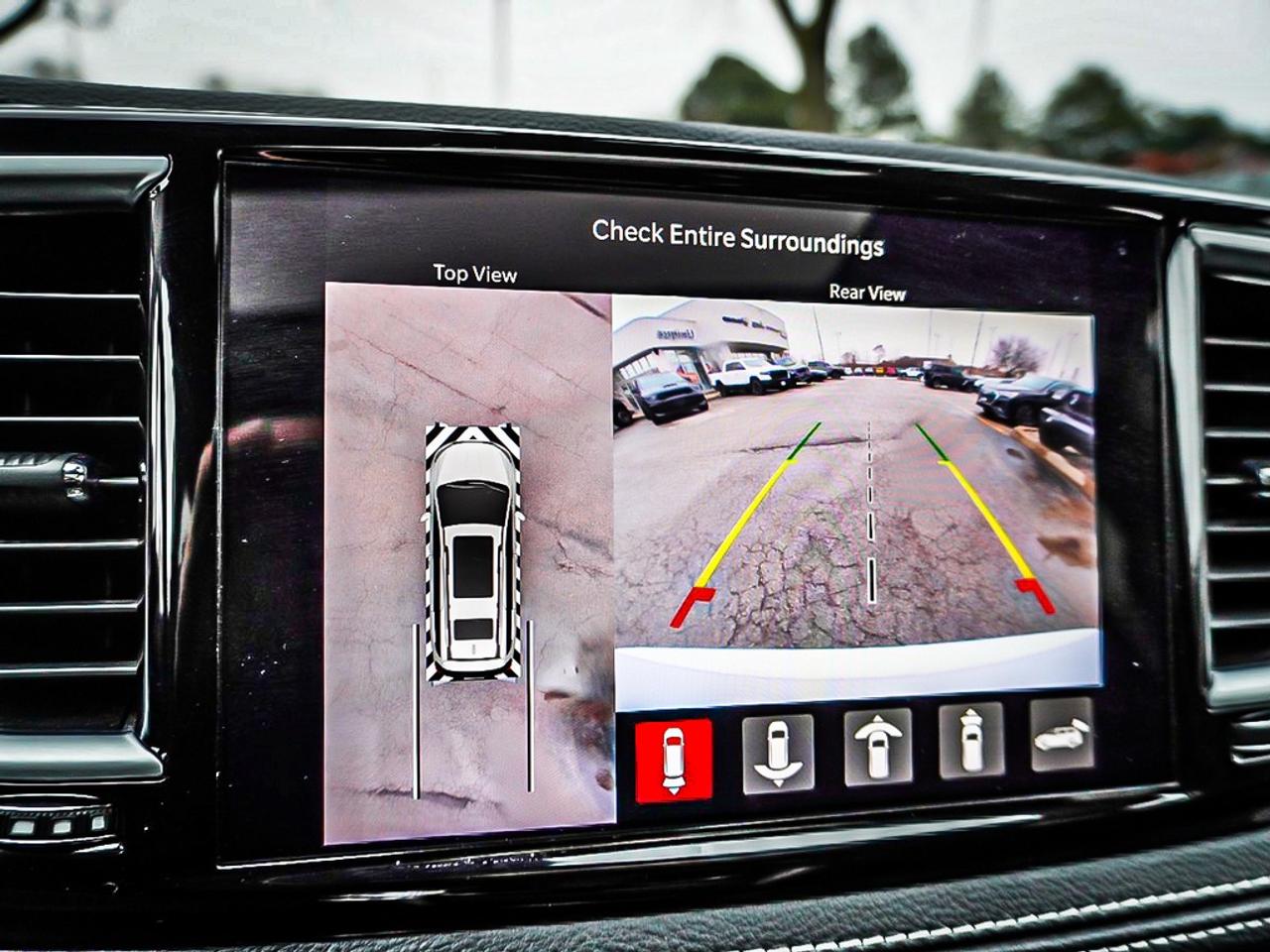 2024 Chrysler Pacifica  Photo