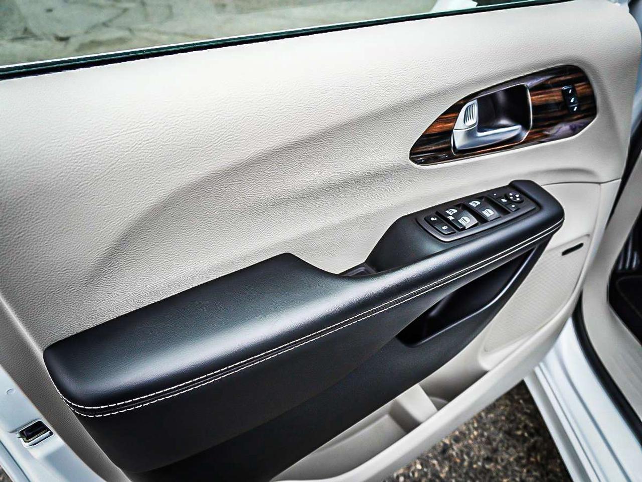 2024 Chrysler Pacifica  Photo