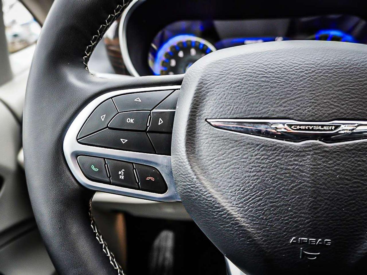 2024 Chrysler Pacifica  Photo