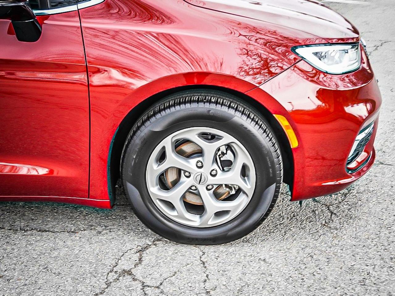 2024 Chrysler Pacifica  Photo