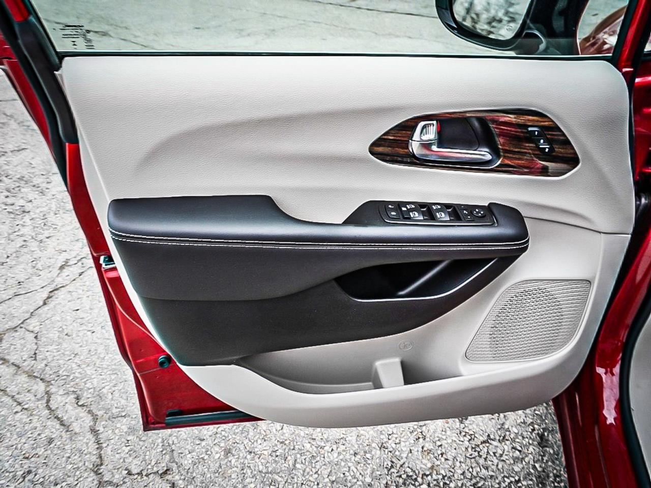 2024 Chrysler Pacifica  Photo