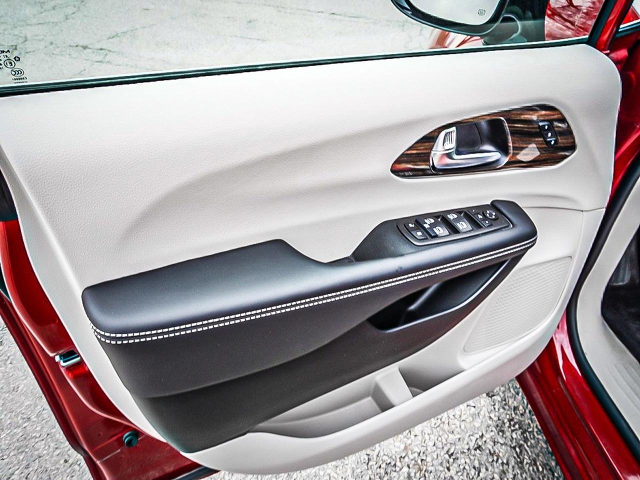 2024 Chrysler Pacifica  Photo