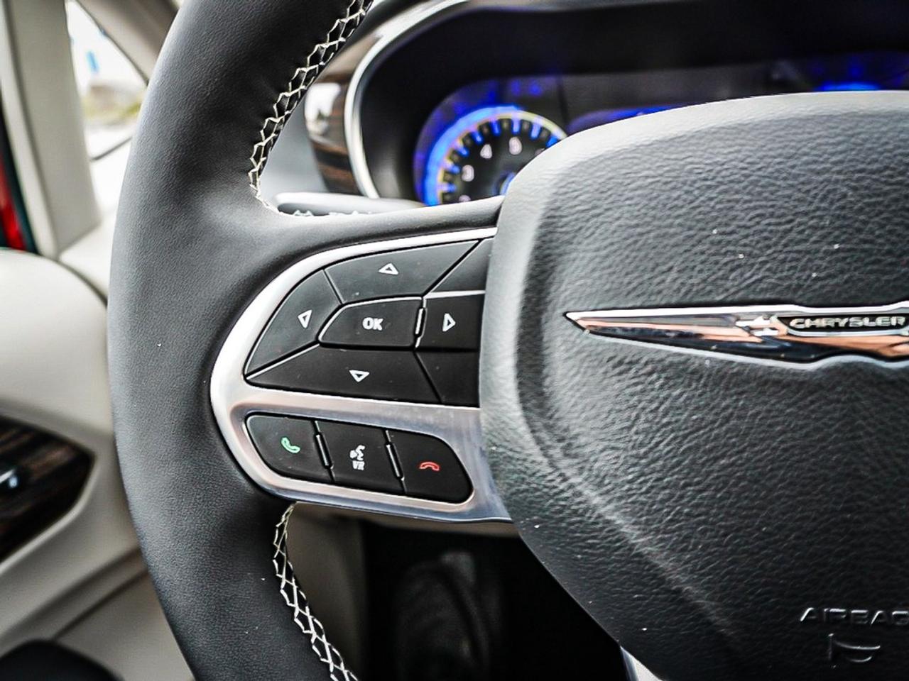 2024 Chrysler Pacifica  Photo