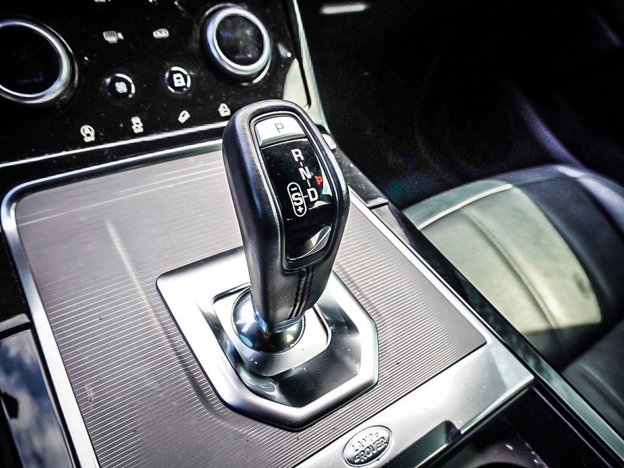 2021 Land Rover Range Rover Evoque  Photo