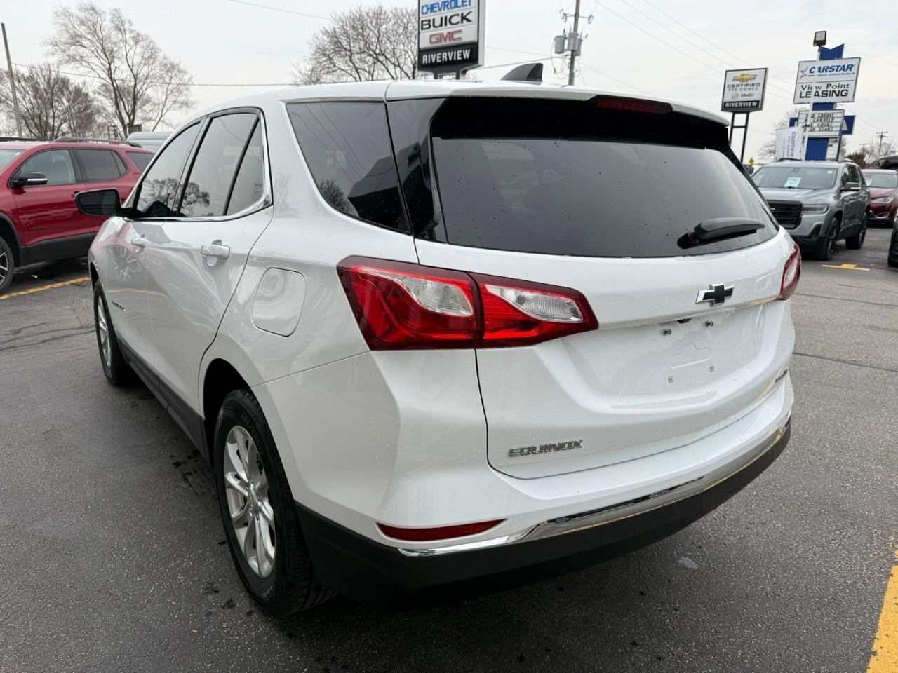 2020 Chevrolet Equinox LT w/1LT All-Wheel Drive Photo4