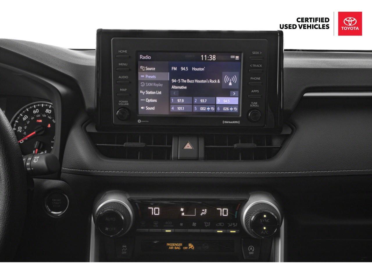 2022 Toyota RAV4 XLE 4dr All-wheel Drive Photo