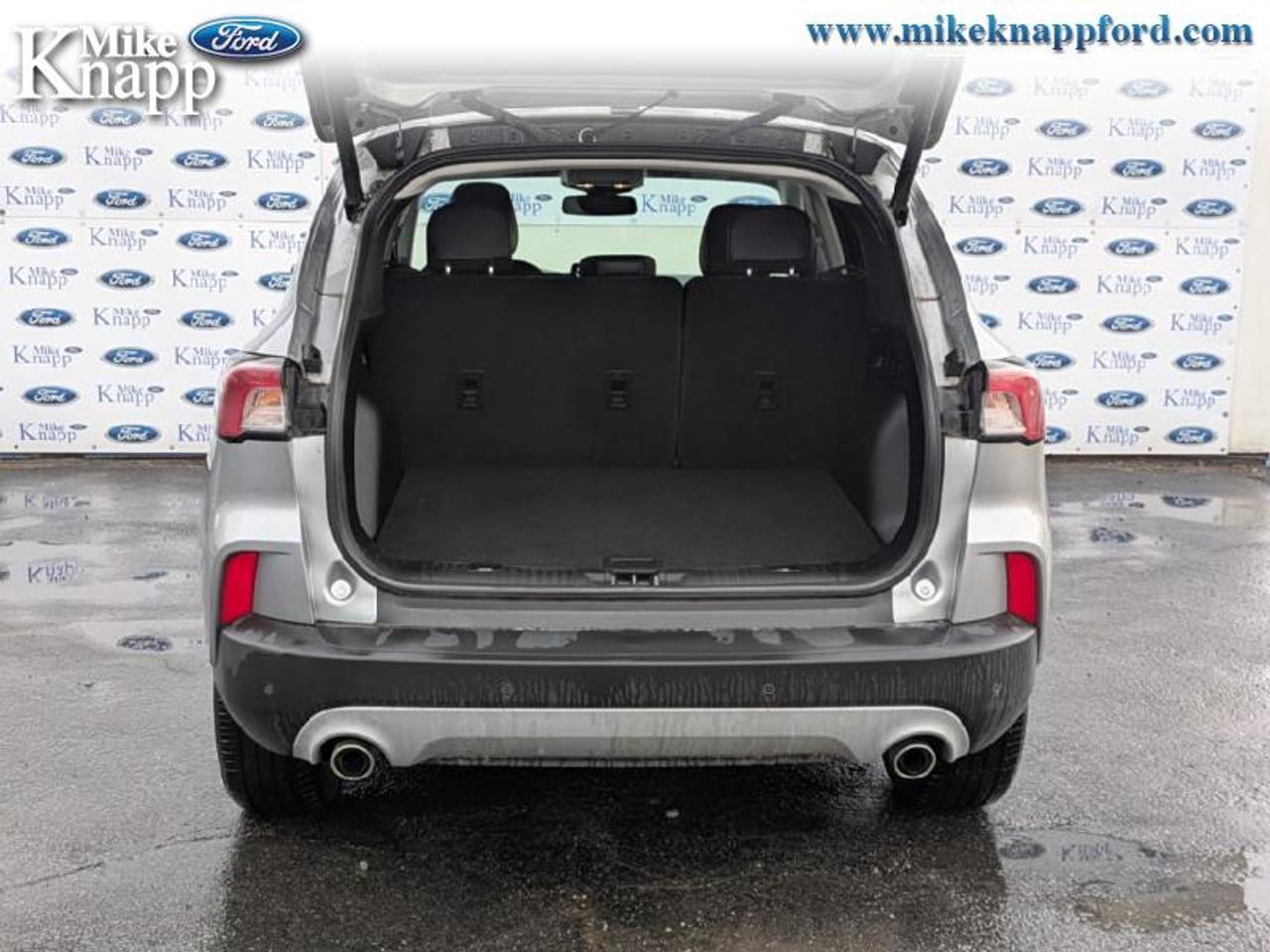 2021 Ford Escape Titanium Hybrid AWD Photo