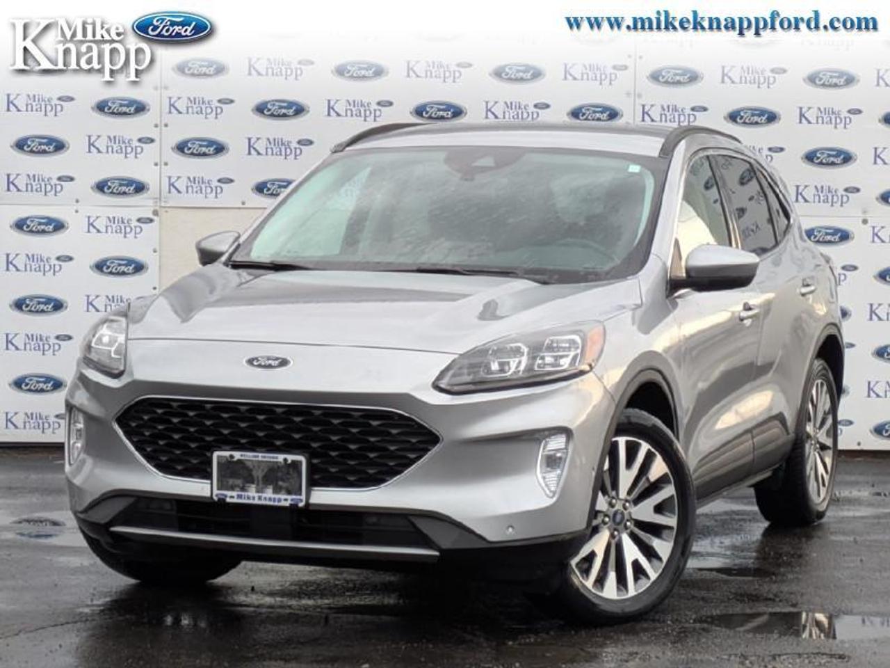 2021 Ford Escape Titanium Hybrid AWD Photo