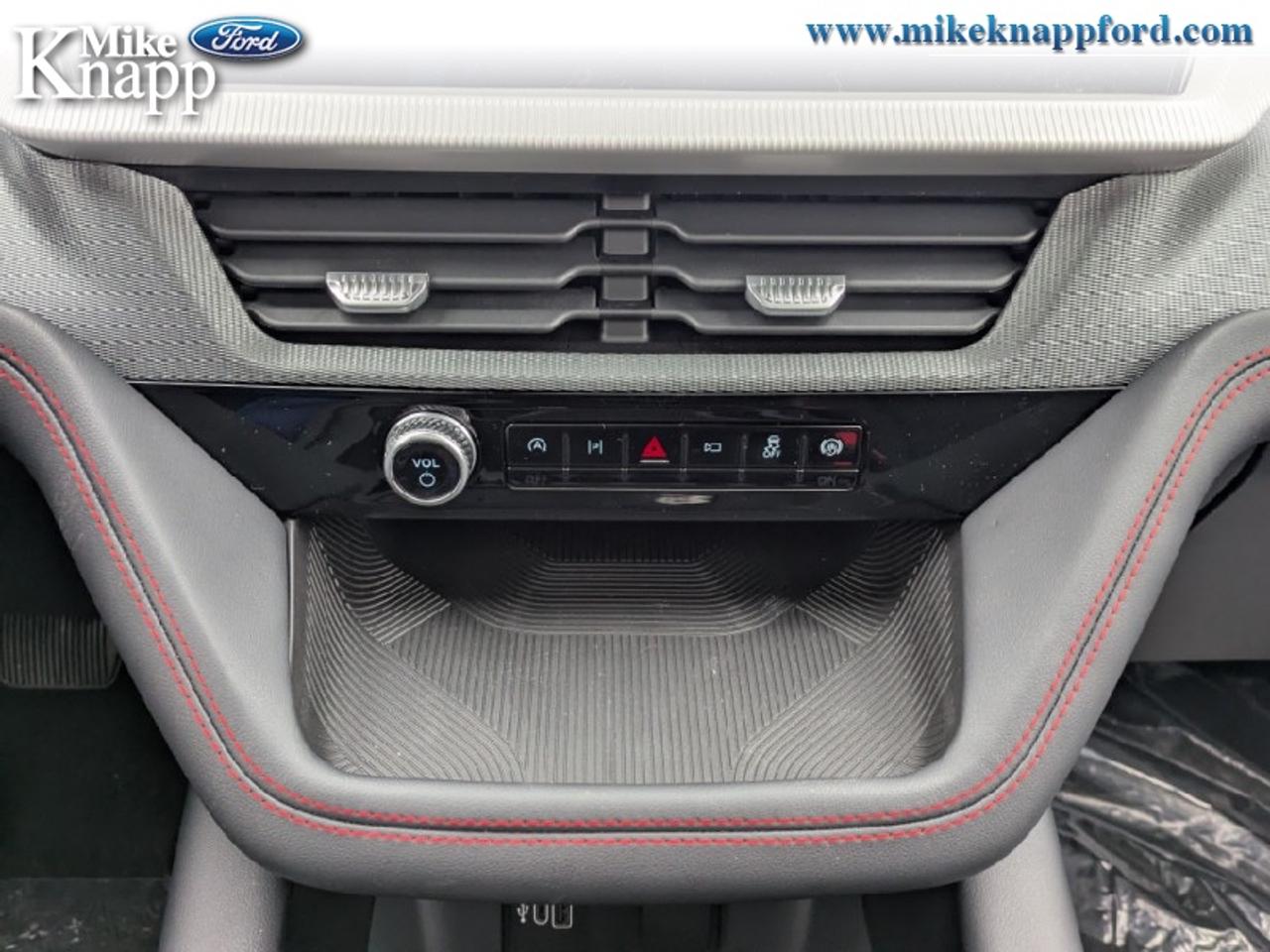2026 Ford Explorer ST Photo